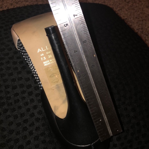 Aldo Open Toe Heels - Picture 4 of 5